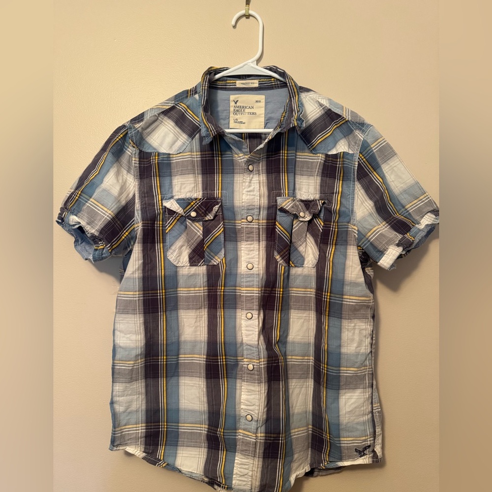 American Eagle Vintage Plaid Short Sleeve Shirt